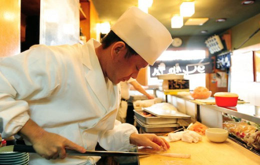 Phụ nữ Nhật không được trở thành bếp trưởng Sushi