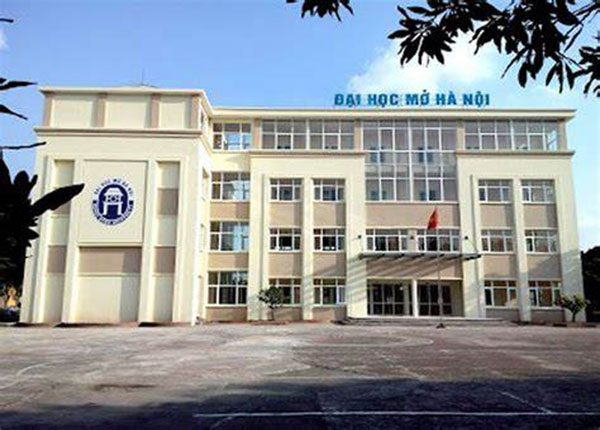 Đại học Mở Hà Nội, sử dụng kết quả thi tốt nghiệp làm phương thức tuyển sinh chính.